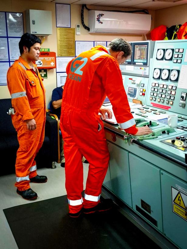 Haakon-Losnegaard in the engine room